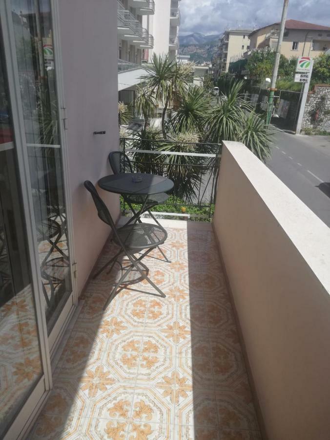 Maison Flavia Sorrente Extérieur photo